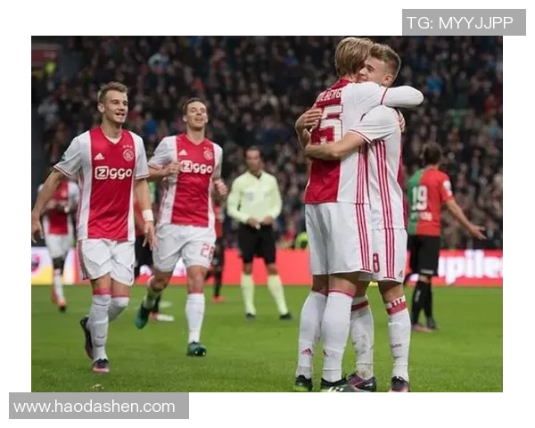 深圳网球队阵地战分析：胜负背后的战术与心理博弈